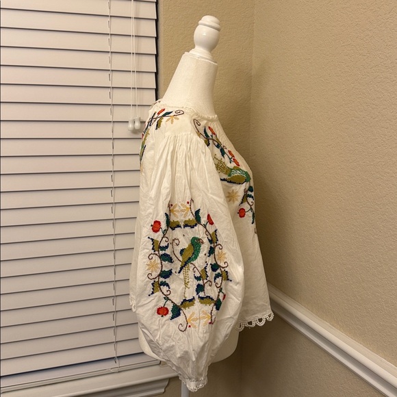 FARM Rio Pitanga Embroidered Cotton Puff Sleeve Blouse Woman's Small - Picture 3 of 16